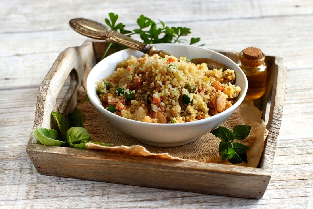 Cous Cous integrale Bio con Verdure Gamberetti e Menta